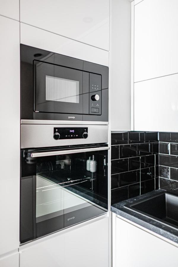 ורוצלב Apartment 24H With Free Garage And Ac Jagielly 5 מראה חיצוני תמונה